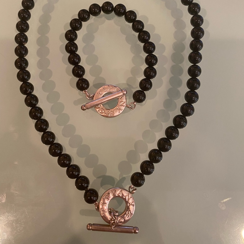 Tiffany black onyx bead necklace and bracelet set